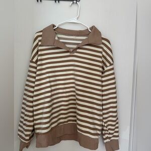 Striped collared two tone pullover crewneck women’s M Contemporary Minimalist